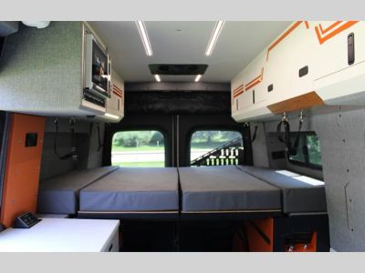2026 Remote Vans Remote Vans — detail view