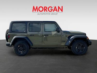 2026 Jeep Wrangler — photo 8 view