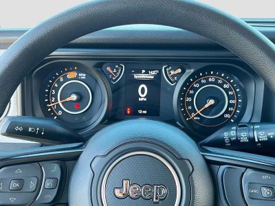 2026 Jeep Wrangler — photo 12 view