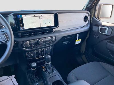 2026 Jeep Wrangler — photo 21 view