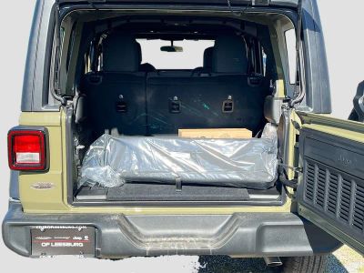 2026 Jeep Wrangler — photo 23 view