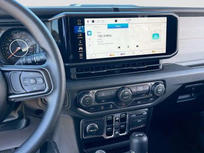 2026 Jeep Wrangler — photo 14 view