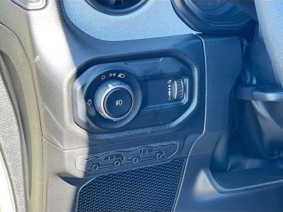 2026 Jeep Wrangler — photo 10 view