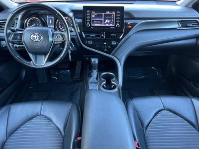 2022 Toyota Camry - Photo 3