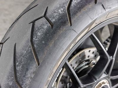 2014 MV Agusta Rivale 800 - Photo 11