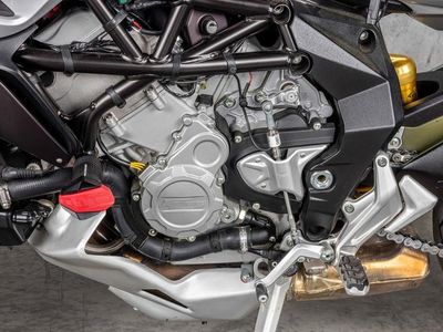 2014 MV Agusta Rivale 800 - Photo 15