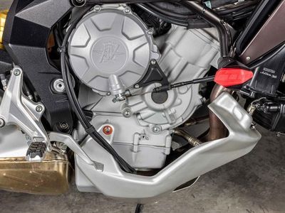 2014 MV Agusta Rivale 800 - Photo 4