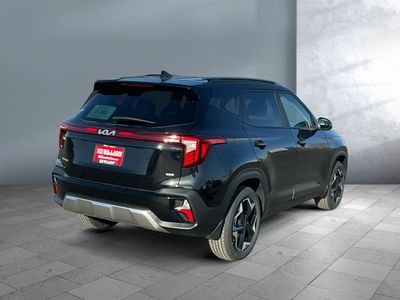 2026 Kia Seltos — engine compartment view