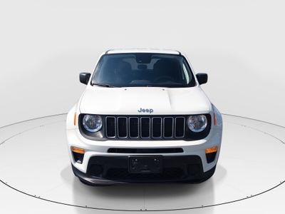 2023 Jeep Renegade - Photo 2