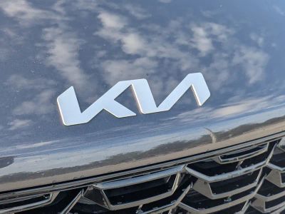 2026 Kia Sorento — photo 11 view