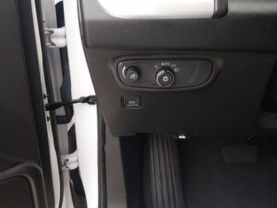 2024 GMC Terrain - Photo 13