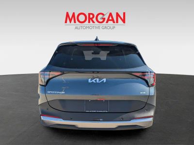 2026 Kia Sportage Hybrid — engine compartment view