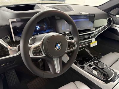 2026 BMW X5 xDrive40i — photo 13 view