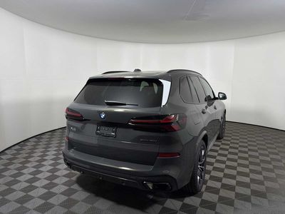 2026 BMW X5 xDrive40i — photo 8 view