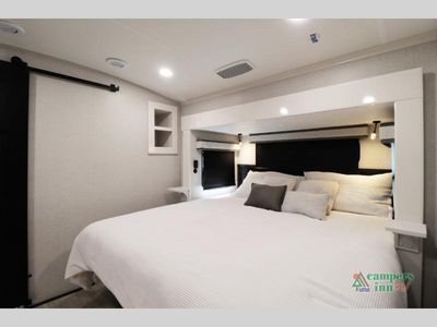 2026 Jayco Pinnacle - Photo 30