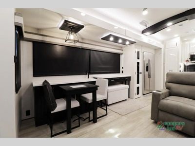 2026 Jayco Pinnacle - Photo 14
