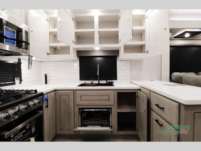 2026 Jayco Pinnacle - Photo 23