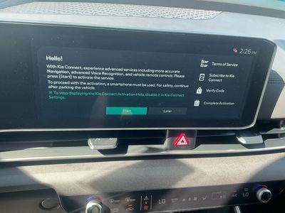 2026 Kia Carnival Hybrid — photo 12 view