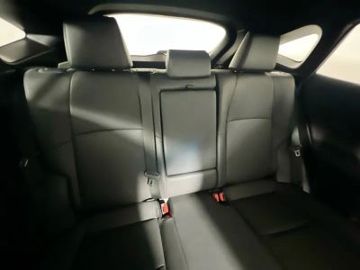2024 Toyota Venza — photo 29 view