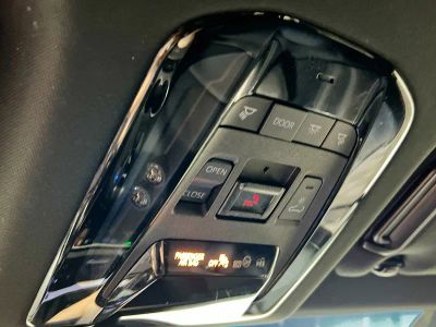 2024 Toyota Venza — photo 18 view