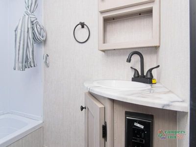 2026 Coachmen RV Apex Nano - Photo 29