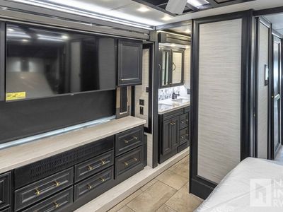 2026 Tiffin Motorhomes Allegro Bus - Photo 33