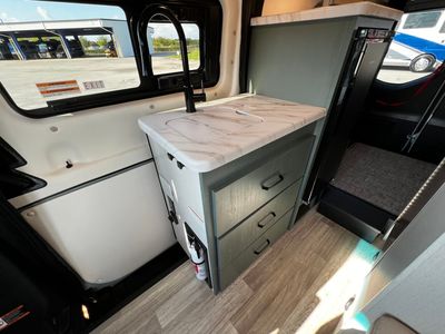 2025 Thor Motor Coach EDDIE BAUER - Photo 11