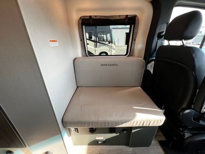 2025 Thor Motor Coach EDDIE BAUER - Photo 16