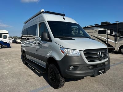2025 Thor Motor Coach EDDIE BAUER - Photo 1