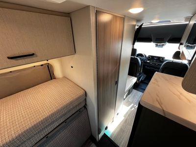 2025 Thor Motor Coach EDDIE BAUER - Photo 19