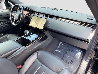 2025 Land Rover Range Rover Sport — photo 14 view