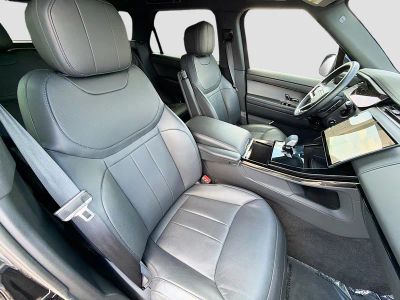2025 Land Rover Range Rover Sport — photo 15 view