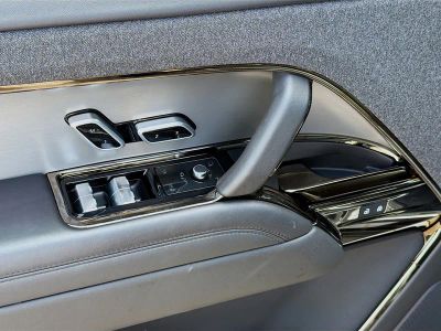 2025 Land Rover Range Rover Sport — photo 23 view