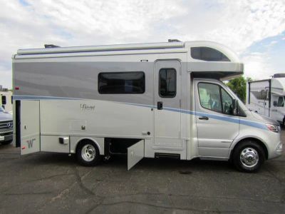 2025 Winnebago VIEW - Photo 20