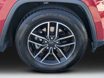 2020 Jeep Grand Cherokee — photo 10 view