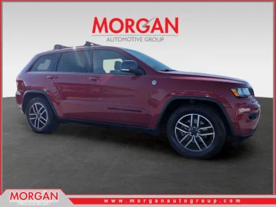 2020 Jeep Grand Cherokee Trailhawk in Red — front three-quarter view