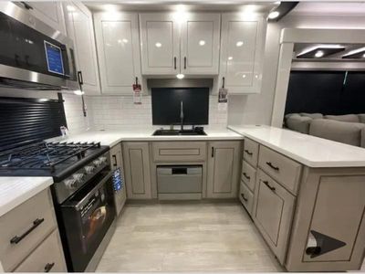 2026 Jayco Pinnacle - Photo 23