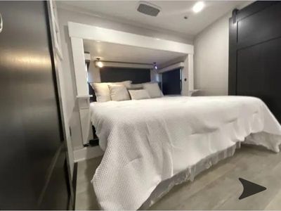 2026 Jayco Pinnacle - Photo 24