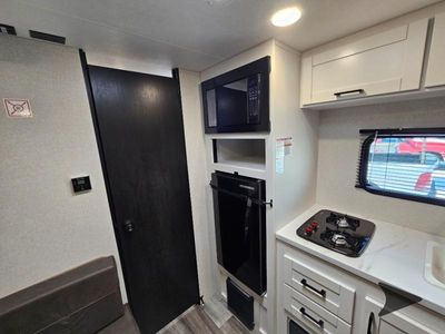 2026 Jayco Jay Flight SLX Sport - Photo 31