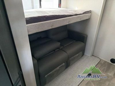 2026 Coachmen RV Brookstone - Photo 17