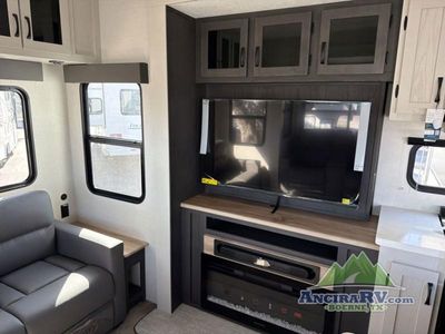 2026 Coachmen RV Brookstone - Photo 10