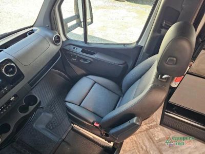 2022 Forest River RV Forester MBS — photo 15 view