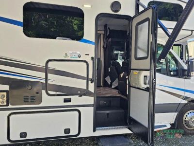 2022 Forest River RV Forester MBS — photo 8 view