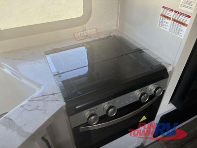 2026 Jayco Jay Flight SLX - Photo 13