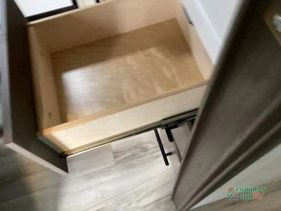 2027 Keystone RV Cougar Half-Ton — photo 45 view