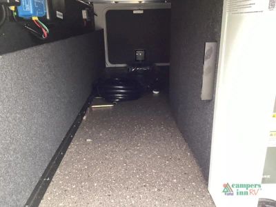 2027 Keystone RV Cougar Half-Ton — photo 7 view