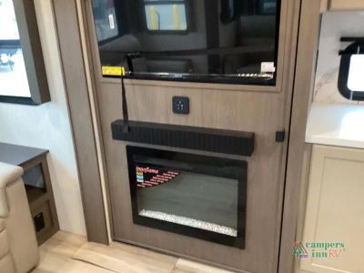2027 Keystone RV Cougar Half-Ton — photo 31 view