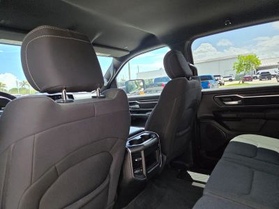 2024 Ram 1500 — photo 18 view