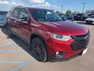 2019 Chevrolet Traverse — rear three-quarter view