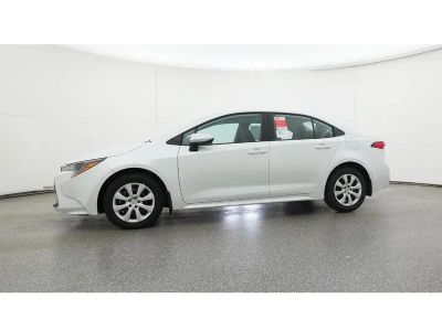 2026 Toyota Corolla — photo 18 view
